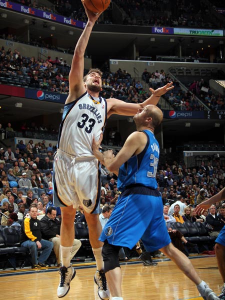 球策略与团 球策略与团