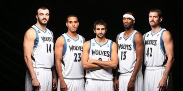 斜首杀点位 斜首杀点位